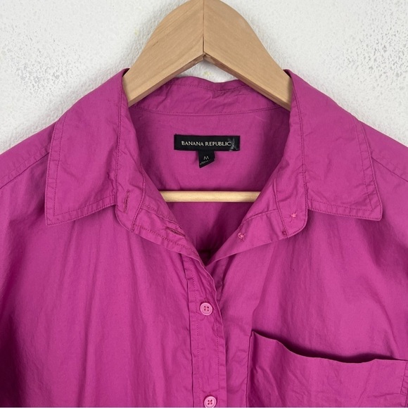Banana Republic Women’s Button Down Up Shirt Blouse Magenta Medium - Picture 2 of 7